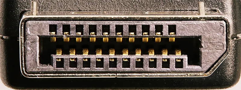 外部モニター 接続端子 DisplayPort コネクタの例